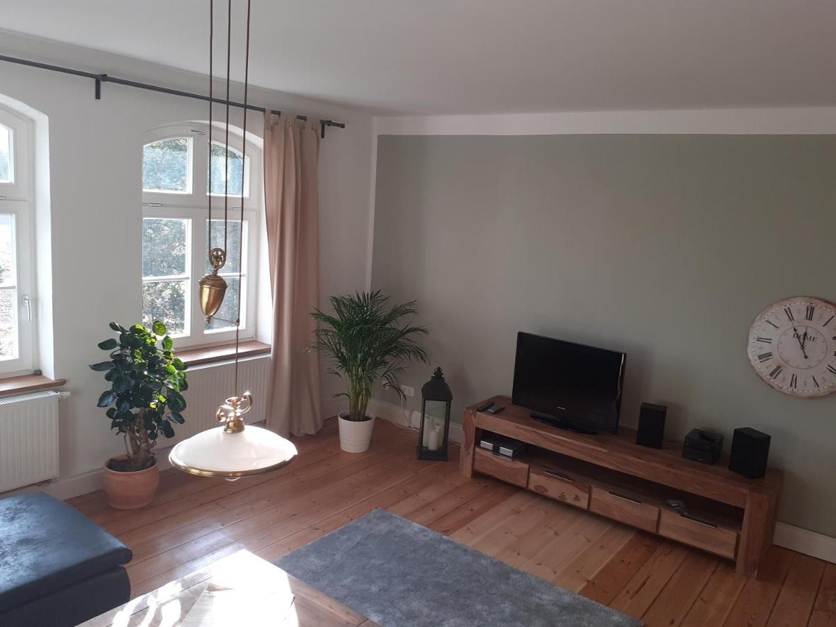 Ferienwohnung Ehemalige Revierfoersterei "Uns Luett" Kuhstorf 외부 사진