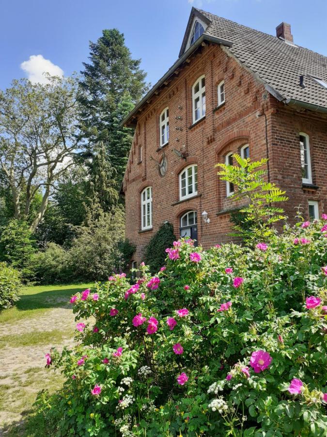 Ferienwohnung Ehemalige Revierfoersterei "Uns Luett" Kuhstorf 외부 사진
